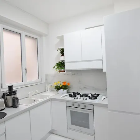 St Peter's Elegant Holidays Apartamento *