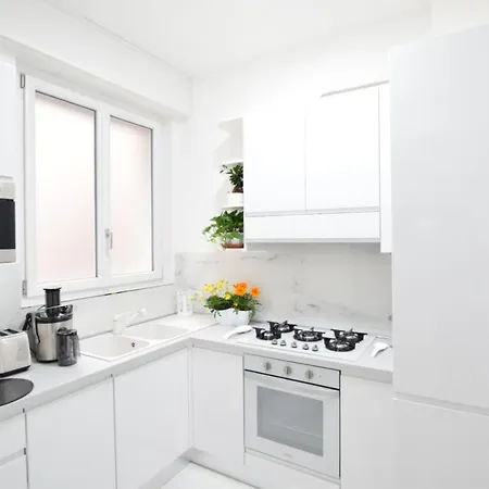 St Peter's Elegant Holidays Rome