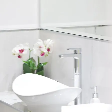 St Peter's Elegant Holidays